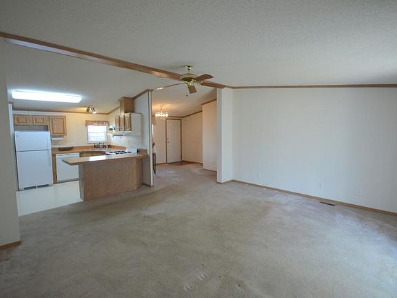 5th image of 2111 Clarewood Ct