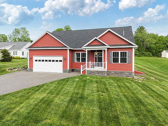 2nd image of 9 Fieldstone Drive