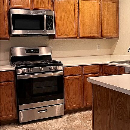 4th image of 5016 S Rainbow Blvd Unit 206