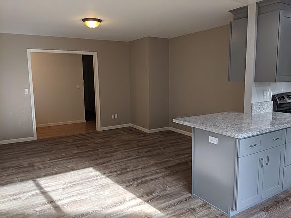 Kitchen to family room