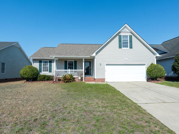 1476 Aultroy Dr, Fayetteville, NC 28306