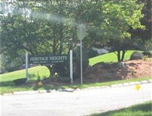 2nd image of 30 Brandee Ln