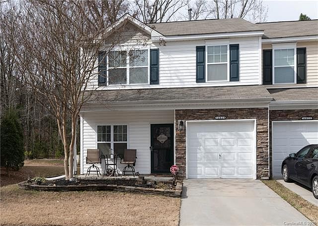 1st image of 14029 Singleleaf Ln