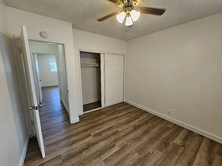 12522 Paramount Blvd #17 — Photo 14
