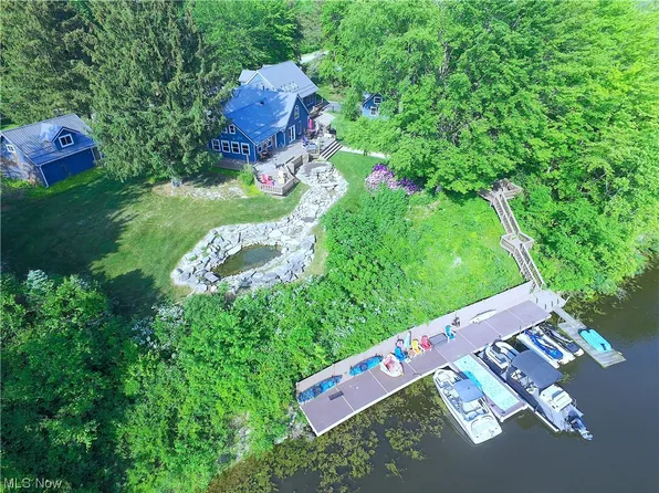 1843 Morning Star Dr, Rock Creek, OH 44084