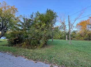 210 Charles St, Benton Harbor, MI 49022