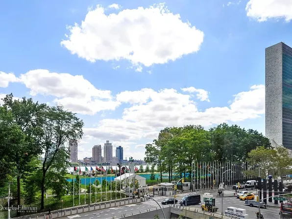 845 United Nations Plaza image 1 of 9