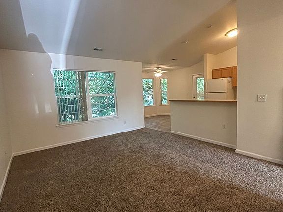 3rd image of 10054 W Garverdale Ln #619-202