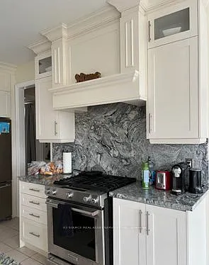 5 bed, $4,200 — Photo 3
