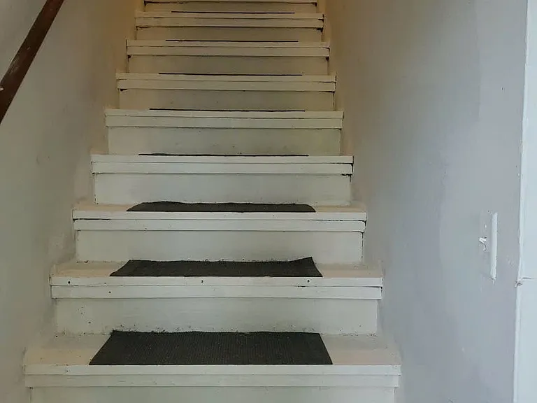199 Oak Dr #2 — Photo 3