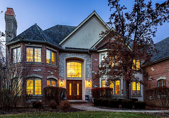 2nd image of 16579 W Cherrywood Ln