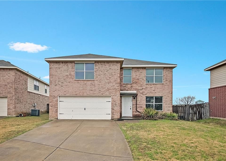 1st image of 908 Canary Dr