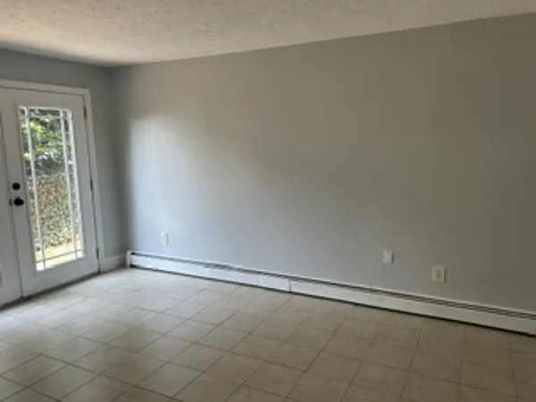 40 Tudor St #1 — Photo 10