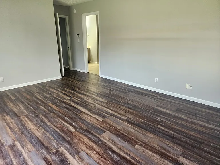 204 Ariel Ct — Photo 6