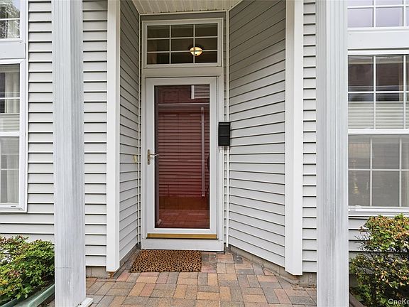 3rd image of 544 Leisure Drive