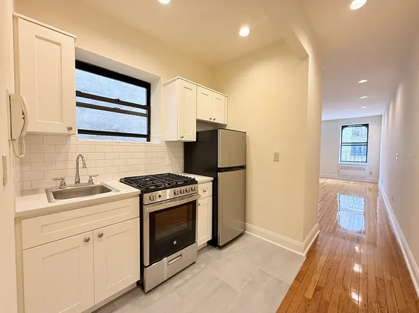 316 E 34th St APT 5A, New York, NY 10016