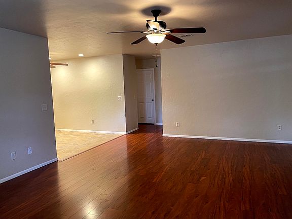 1976ForestHill_1500_07082021