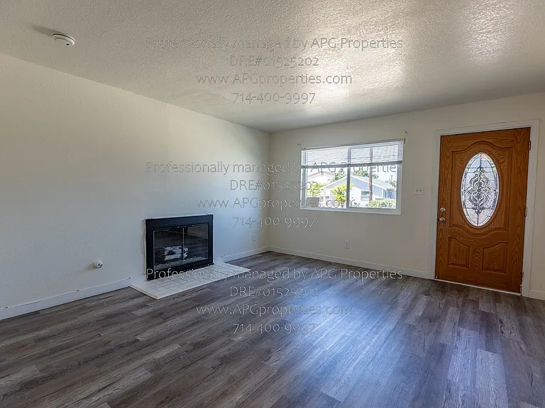 519 N Daisy Ave — Photo 2