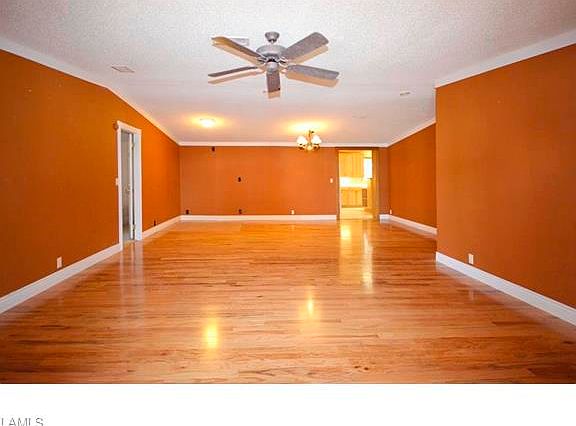 4th image of 4907 Flamingo Dr