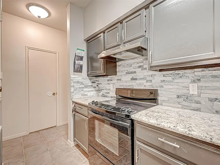 3780 Tanglewilde St #604 — Photo 19