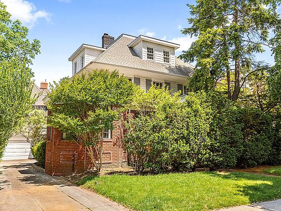 2nd image of 1815 Ditmas Ave