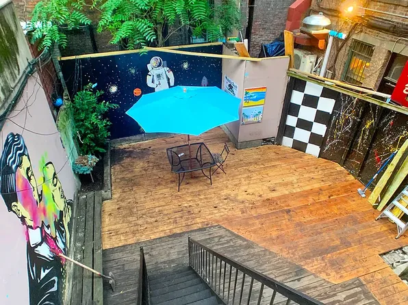 57 1st Ave APT 3W, New York, NY 10003