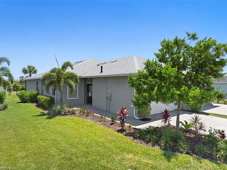 17829 Woodland Ct — Photo 29