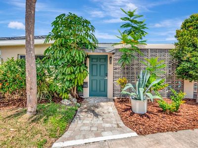 1950 45TH STREET N, Saint Petersburg, FL, 33713