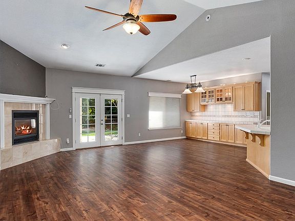 5th image of 3080 Merrywood Cir