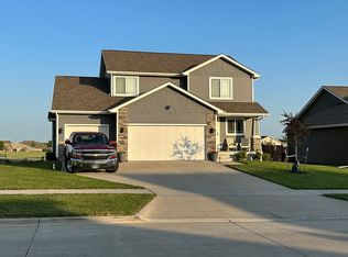 735 NE Addison Dr, Waukee, IA 50263