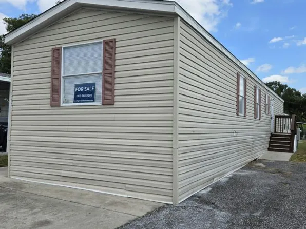 11547 Lamplighter Ln #251, Tampa, FL 33637