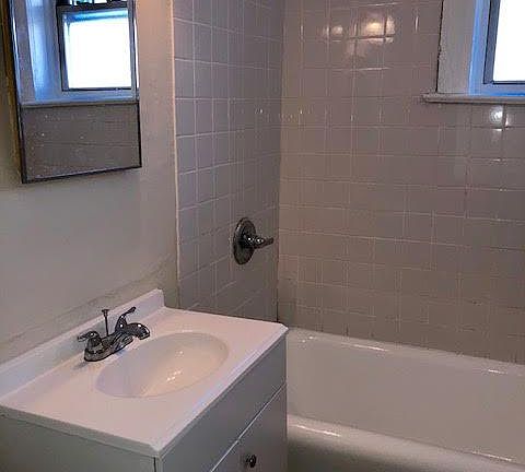 4th image of 382 Bloomfield Ave APT 203
