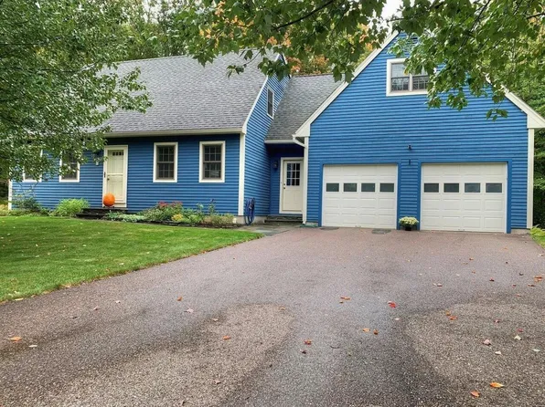 8 Southdown Court, Essex Junction, VT 05452