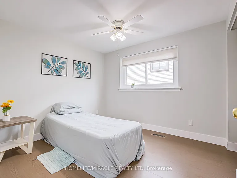 122 Ormond Dr — Photo 23