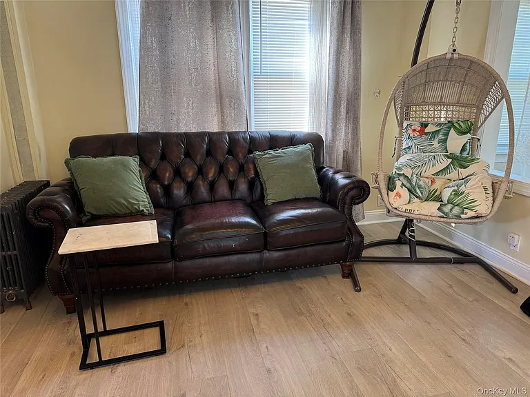 26 Parkside Dr — Photo 7