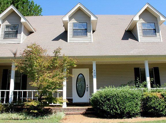 3rd image of 408 Timber Ln