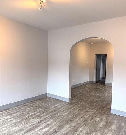 3rd image of 200 Jackson St APT D