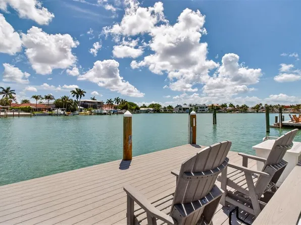1260 81st St S, Saint Petersburg, FL 33707