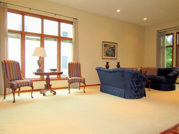 3rd image of 293 Minges Hills Dr