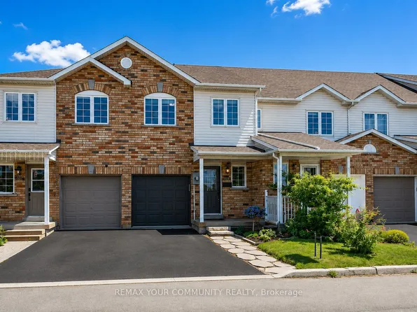 4412 Fairview St, Burlington, ON L7L 6S8