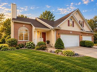 376 Cherry Hills Dr, Chesterton, IN 46304