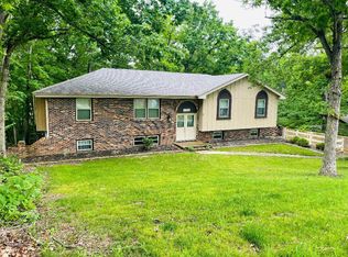 4919 Sharon Dr, Jefferson City, MO 65109