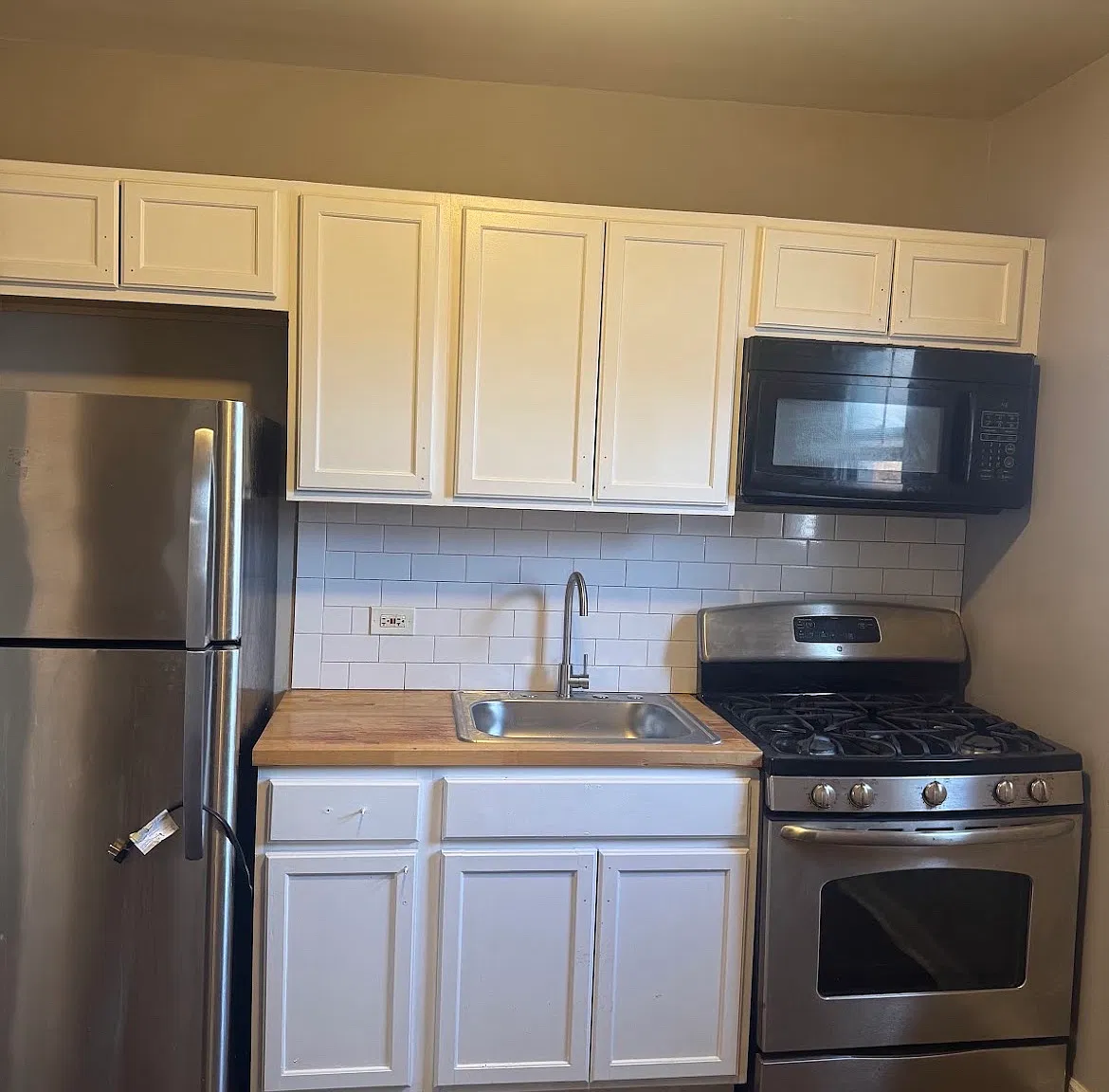 2 bed, $1,675 — Photo 1