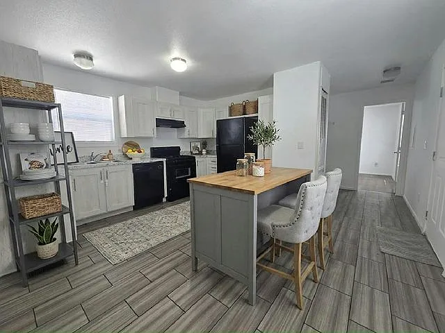 3401 N Walnut Rd #67 — Photo 2