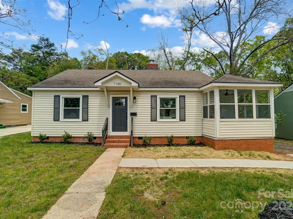 1140 Skyview Rd, Charlotte, NC 28208