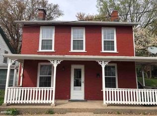 407 Wight St, Galena, IL 61036