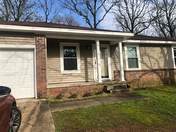 2nd image of 246 Briarpatch Ln