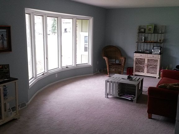 2nd image of 1704 Gaylord Dr