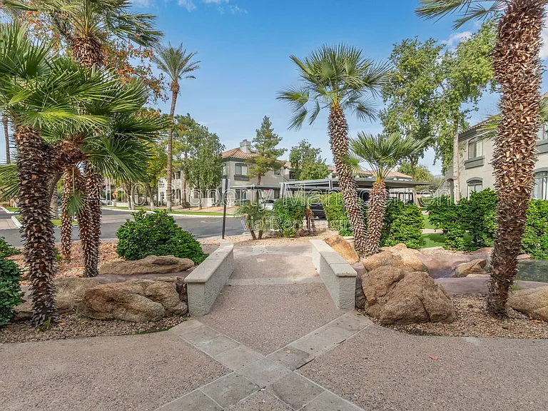 15095 N Thompson Peak Pkwy #1013 — Photo 30