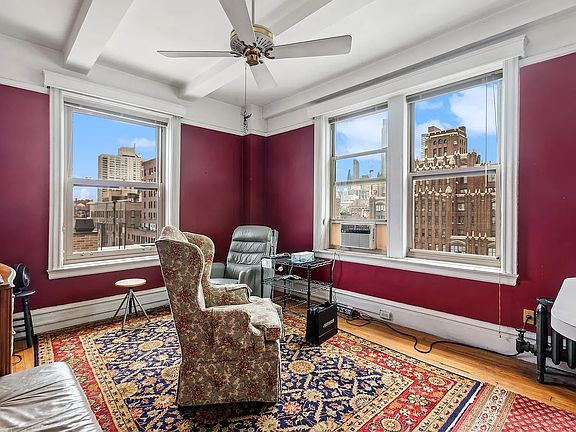 3rd image of 170 W 74th St APT 1102